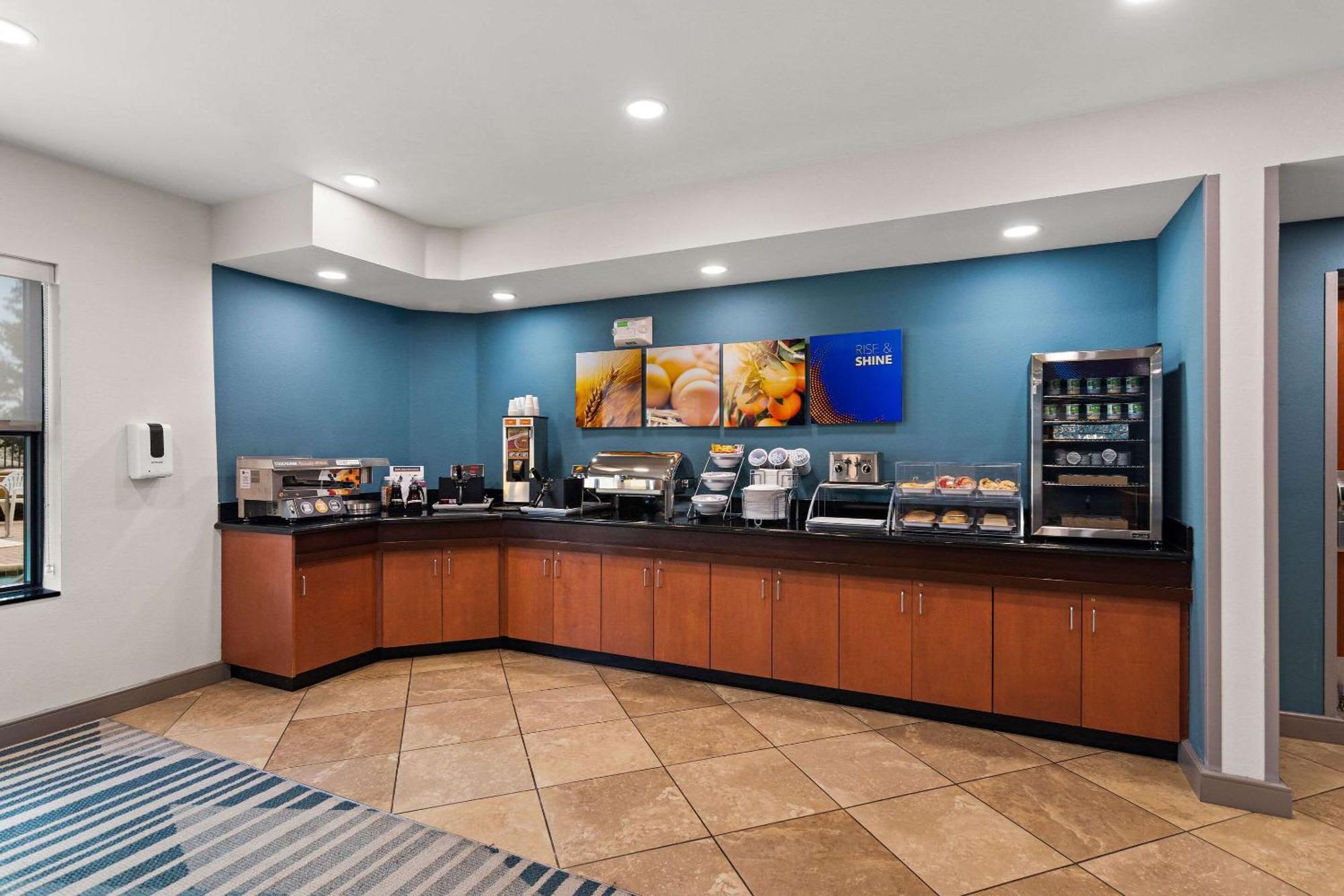 Comfort Suites Vero Beach I-95 Εξωτερικό φωτογραφία