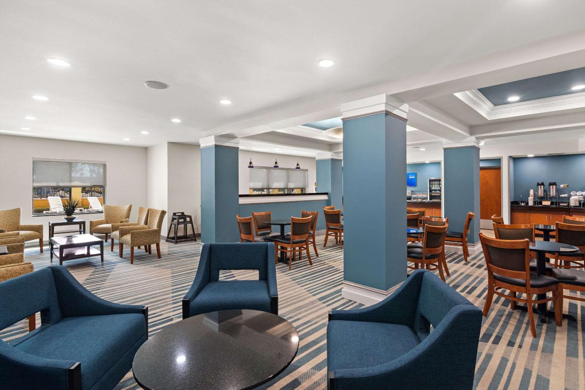 Comfort Suites Vero Beach I-95 Εξωτερικό φωτογραφία