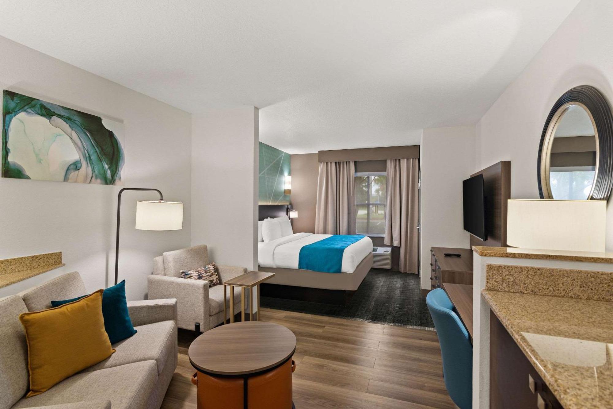 Comfort Suites Vero Beach I-95 Εξωτερικό φωτογραφία